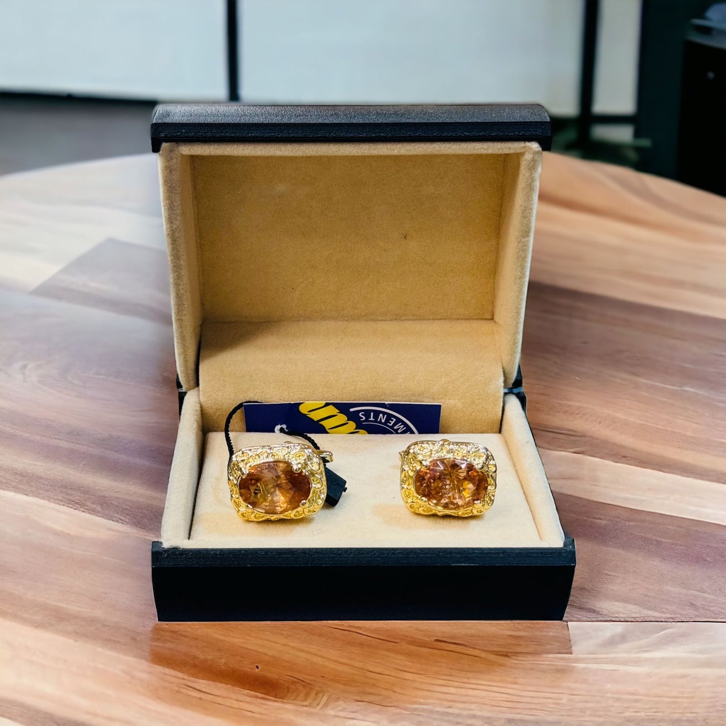 Men's Golden Cufflink