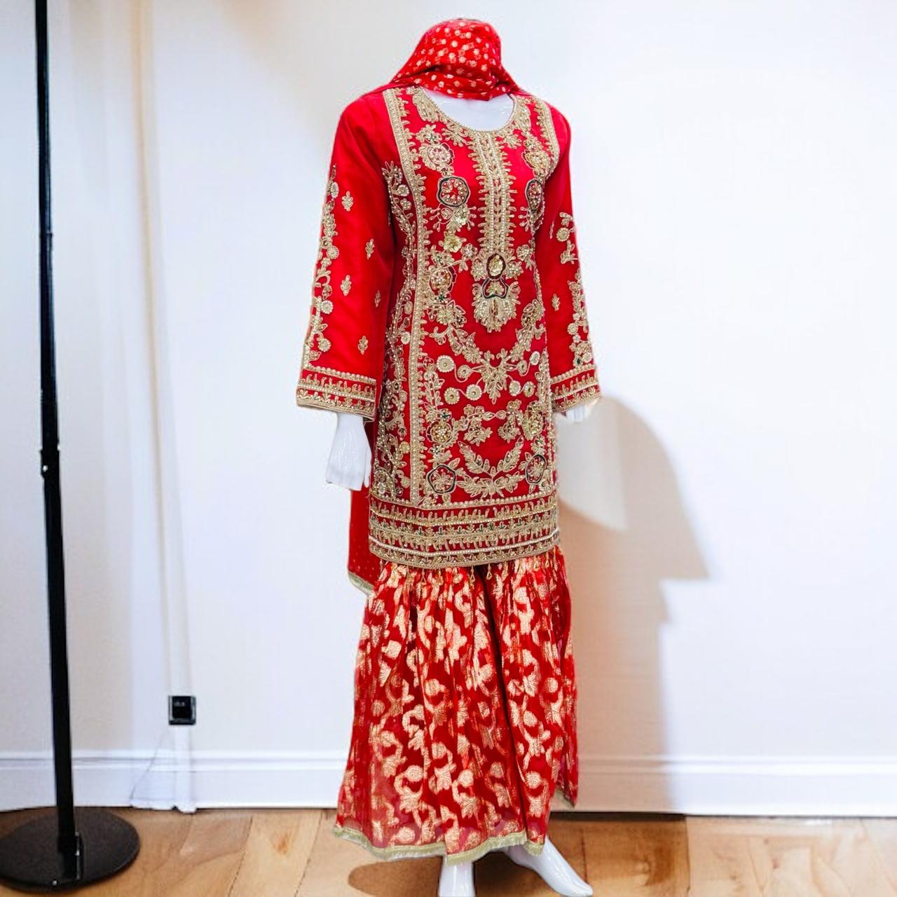 Ladies Fanny Short Kameez And Sharara