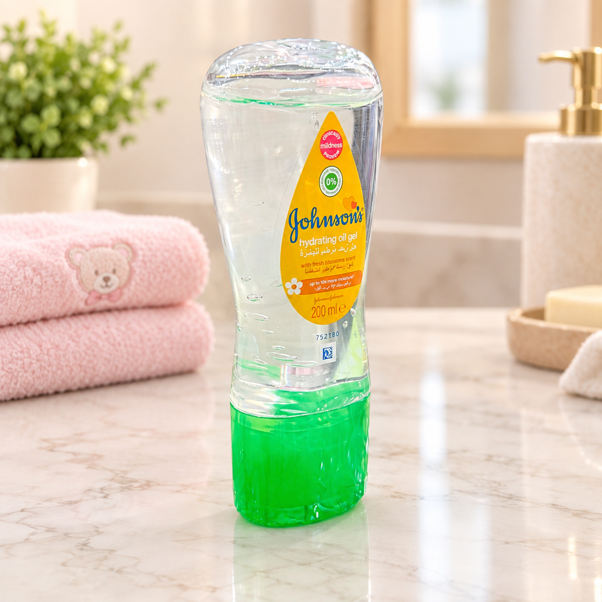 Johnson’s Hydrating Oil Gel