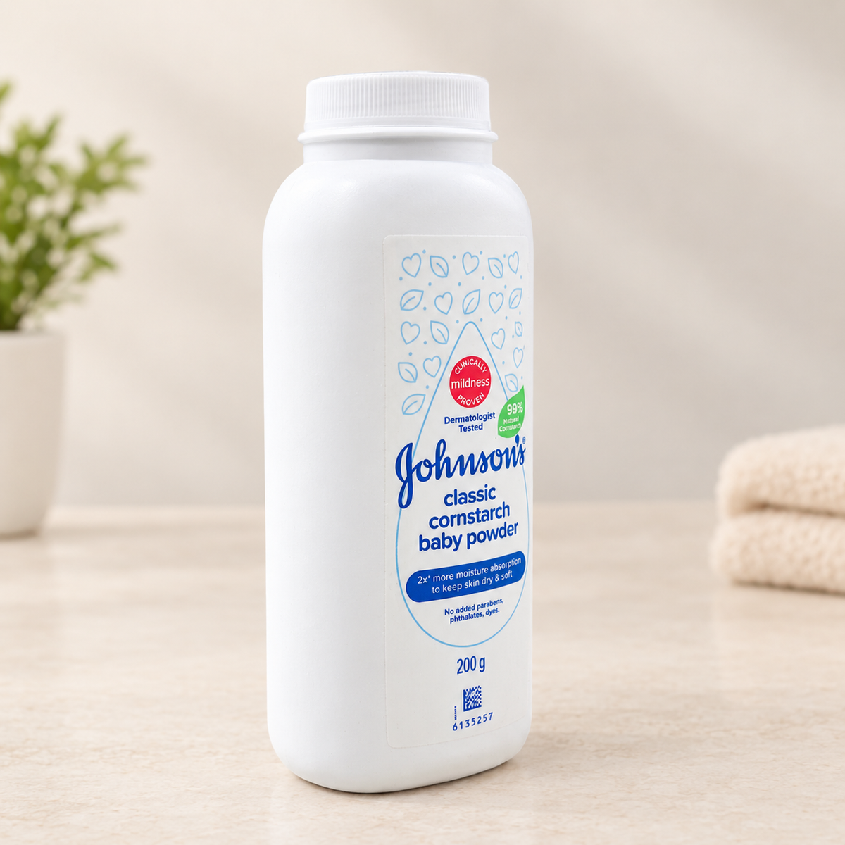 Johnson's Classic Cornstarch Baby Powder (200 g)