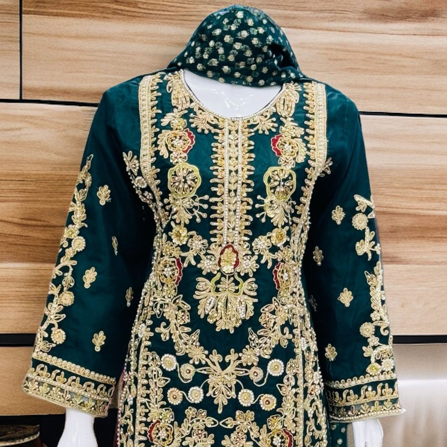 Ladies 3 Piece Fancy Suit