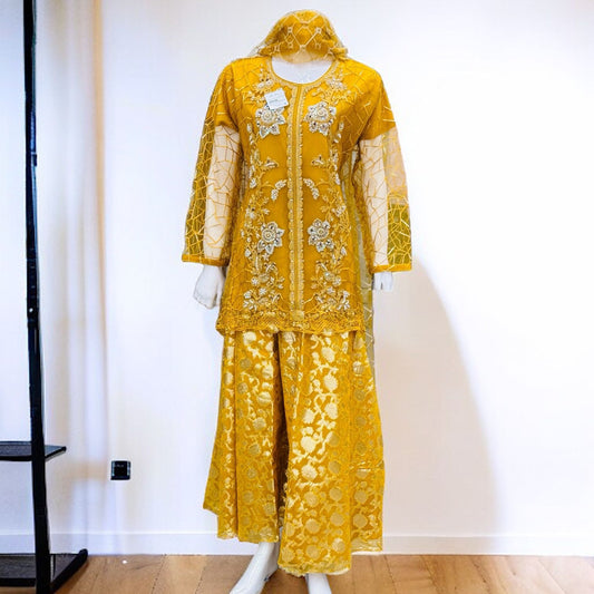 Ladies Fanny Suit